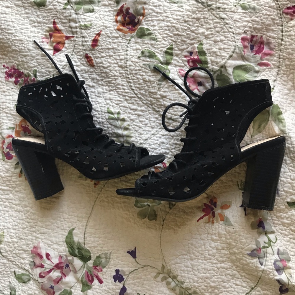 Bamboo cut out ankle booties